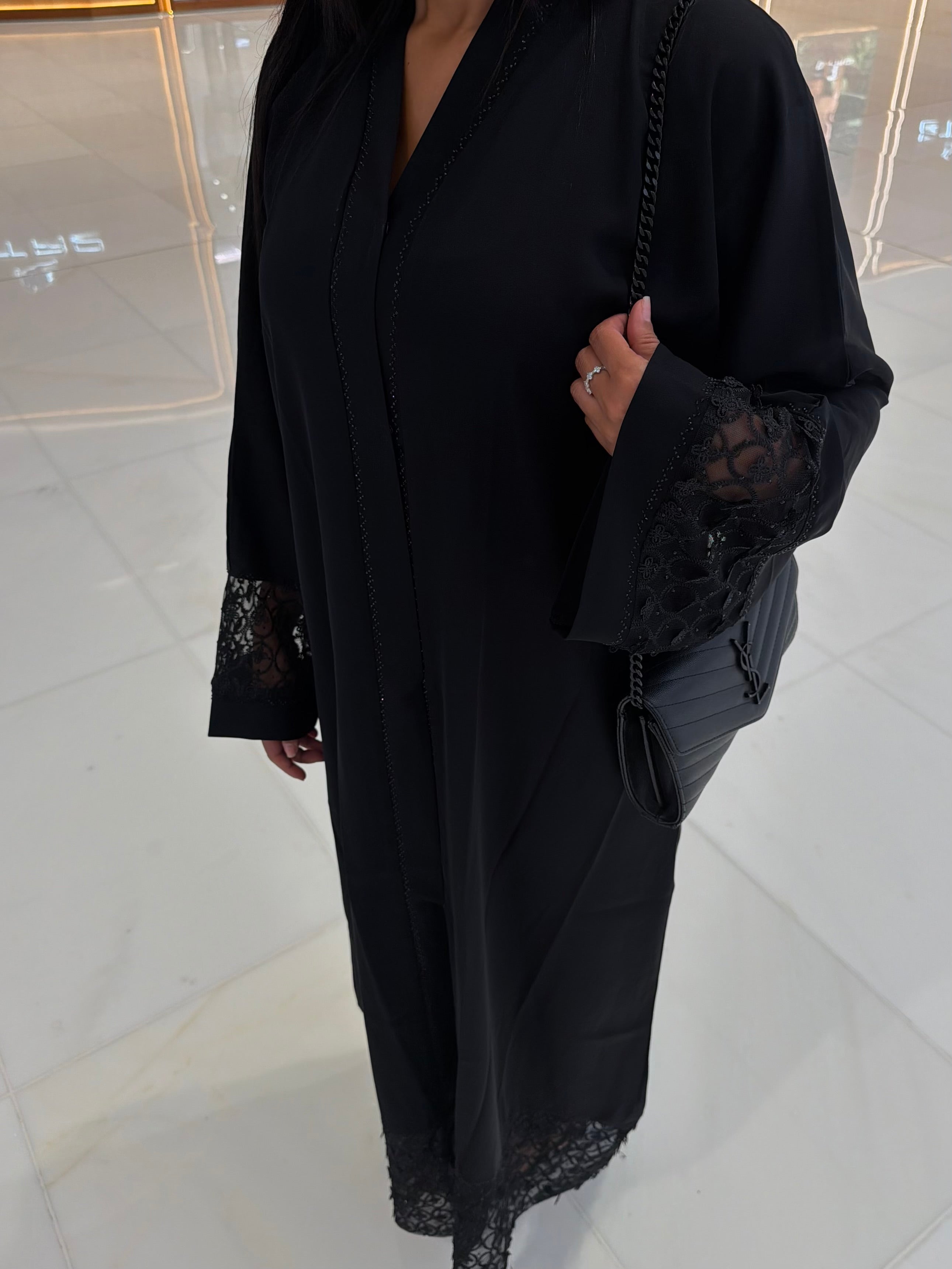 Abaya Luna
